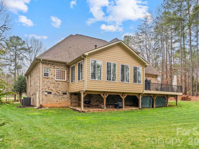 7404 Bay Cove Court, Denver, NC 28037.  MLS# CAR4353198, YatesRealty ID 8610. 