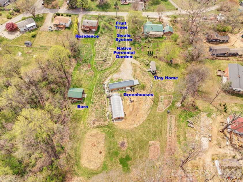 437 Onteora Boulevard, Asheville, NC 28803.  MLS# CAR4361742, YatesRealty ID 8612. 