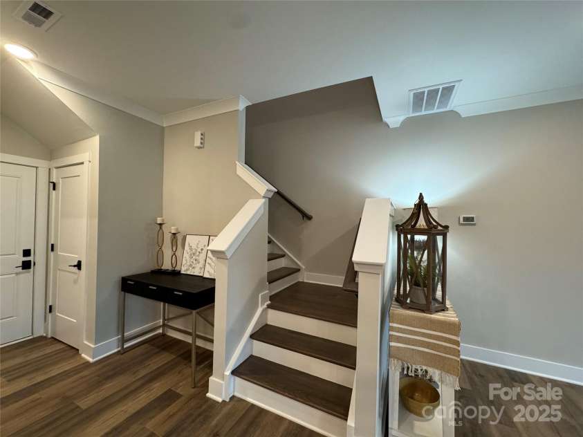 143 Carriage Club Drive, Mooresville, NC 28117.  MLS# CAR4222115, YatesRealty ID 8614. Desk Nook staged