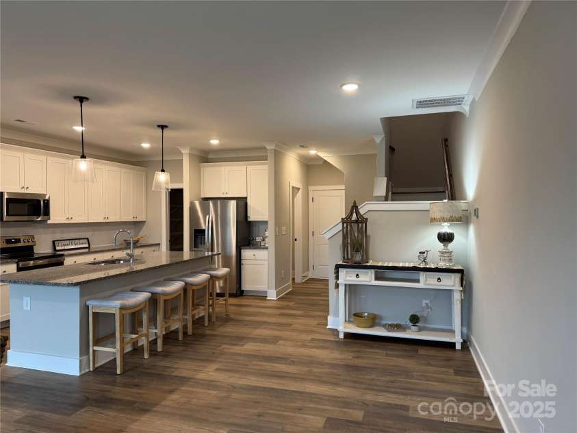 143 Carriage Club Drive, Mooresville, NC 28117.  MLS# CAR4222115, YatesRealty ID 8614. Staged Kitchen