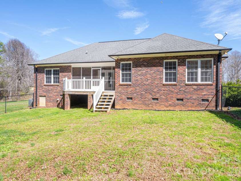 515 Hwy 161 None, Clover, SC 29710.  MLS# CAR4356879, YatesRealty ID 8615. 