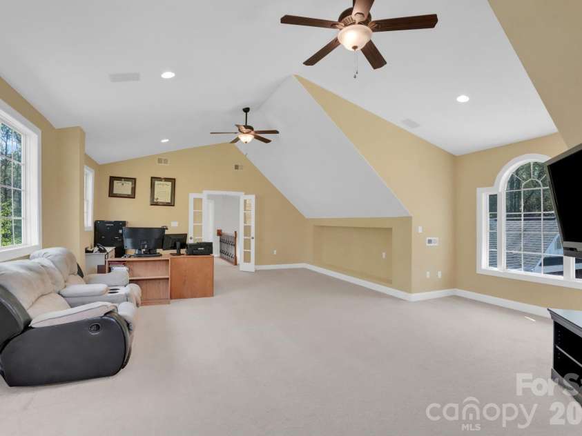 582 Harper Davis Road, Clover, SC 29710.  MLS# CAR4364034, YatesRealty ID 8616. 