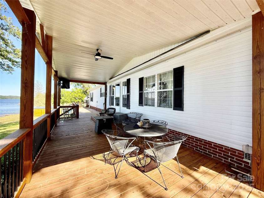 37 Suede Lane, Ridgeway, SC 29130.  MLS# CAR4249636, YatesRealty ID 8617. 