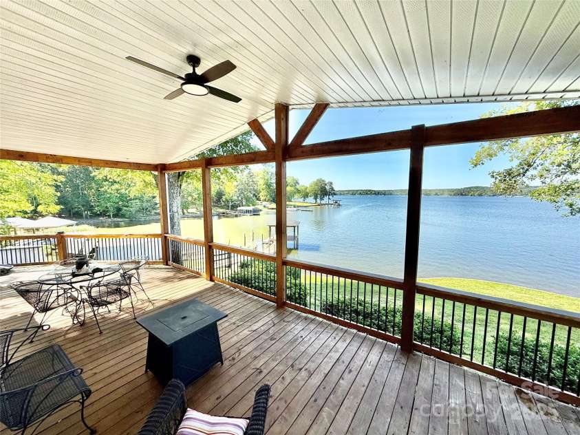 37 Suede Lane, Ridgeway, SC 29130.  MLS# CAR4249636, YatesRealty ID 8617. 