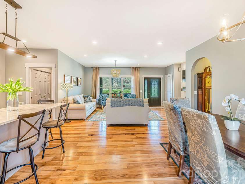 223 Reilly Drive, Leicester, NC 28748.  MLS# CAR4353690, YatesRealty ID 8619. 