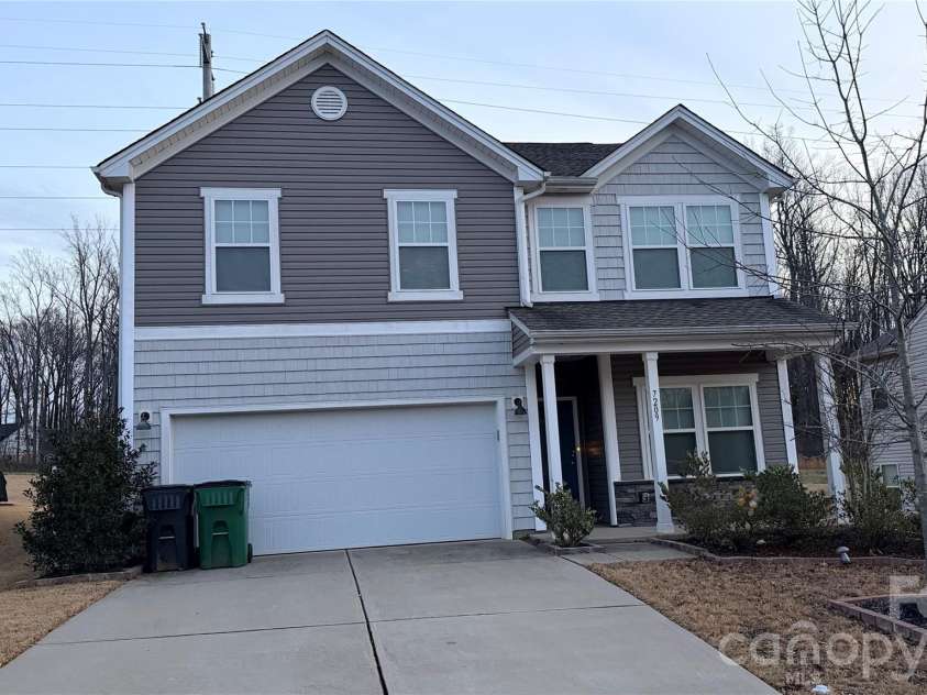 7209 Lenton Road, Charlotte, NC 28215.  MLS# CAR4349834, YatesRealty ID 8620. 