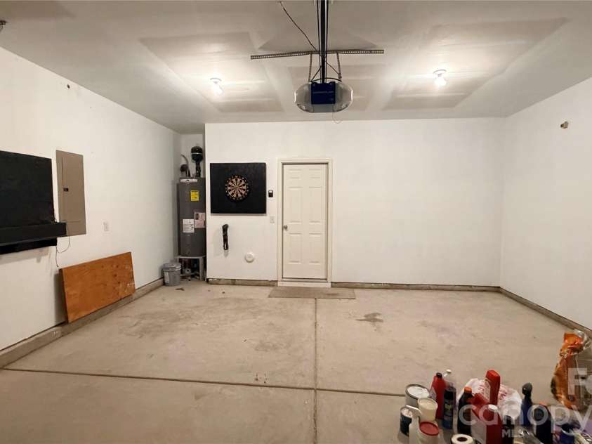 7209 Lenton Road, Charlotte, NC 28215.  MLS# CAR4349834, YatesRealty ID 8620. 