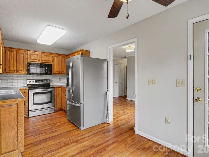3301 Deal Mill Road, Hudson, NC 28638.  MLS# CAR4361758, YatesRealty ID 8621. 