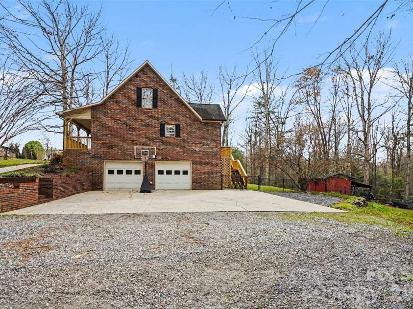 3301 Deal Mill Road, Hudson, NC 28638.  MLS# CAR4361758, YatesRealty ID 8621. 