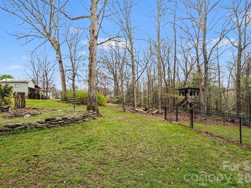 3301 Deal Mill Road, Hudson, NC 28638.  MLS# CAR4361758, YatesRealty ID 8621. 