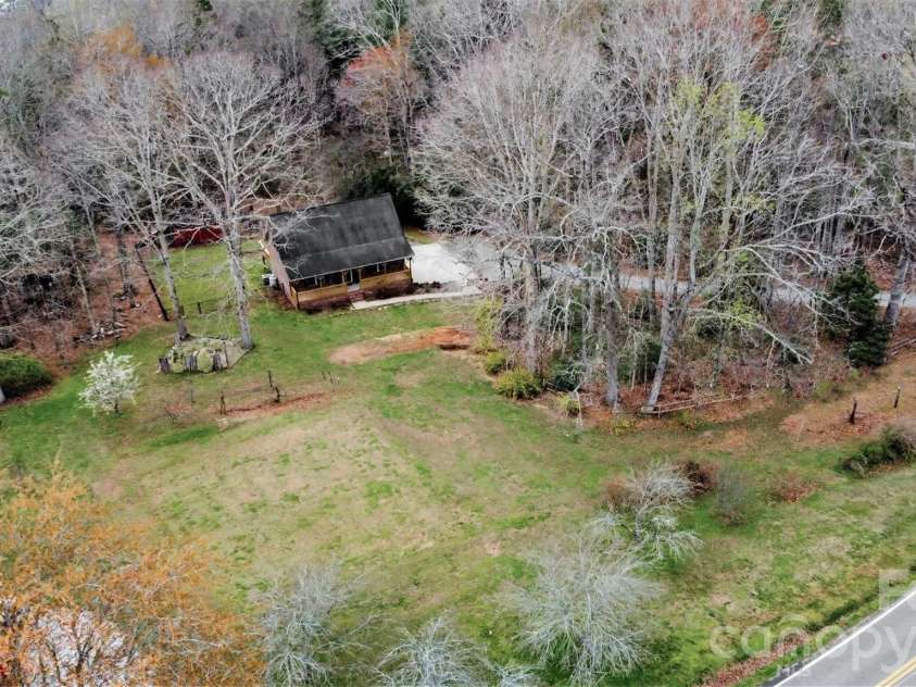 3301 Deal Mill Road, Hudson, NC 28638.  MLS# CAR4361758, YatesRealty ID 8621. 