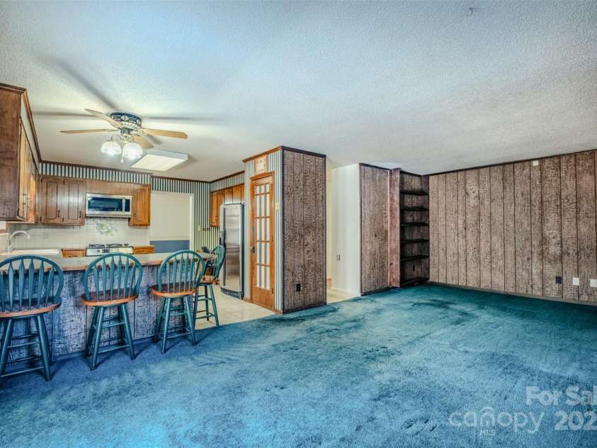 1215 Juniper Street, Salisbury, NC 28146.  MLS# CAR4329687, YatesRealty ID 8623. Kitchen open to Great Room