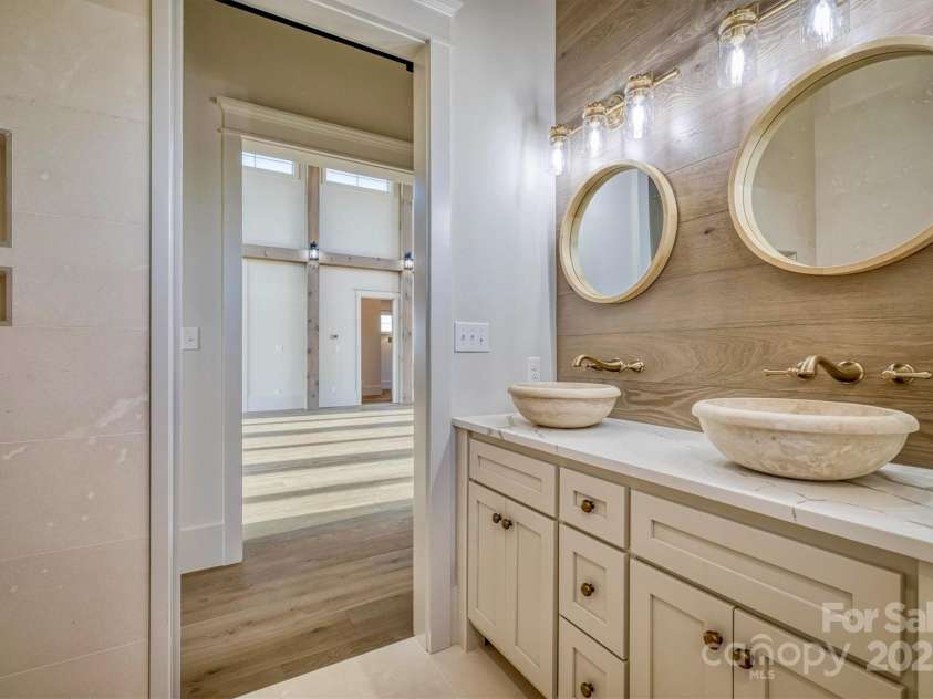 2013 Hitching Post Trail, Lenoir, NC 28645.  MLS# CAR4239009, YatesRealty ID 8624. 