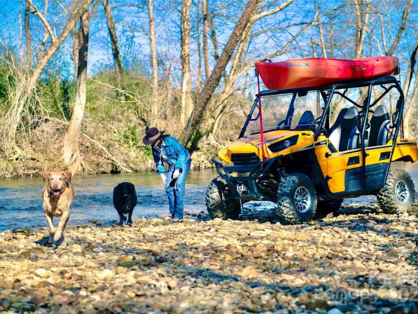 2013 Hitching Post Trail, Lenoir, NC 28645.  MLS# CAR4239009, YatesRealty ID 8624. 