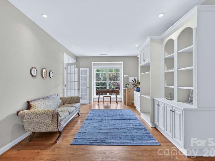 10804 Carmody Court, Charlotte, NC 28277.  MLS# CAR4360583, YatesRealty ID 8625. Flex Space on Main
