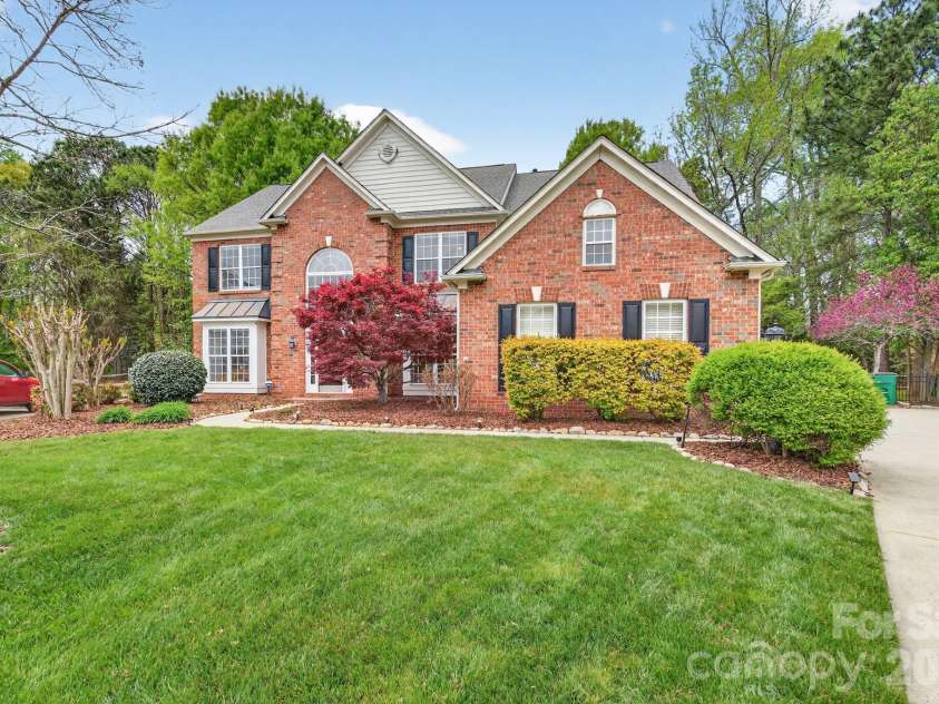 10804 Carmody Court, Charlotte, NC 28277.  MLS# CAR4360583, YatesRealty ID 8625. Front Exterior