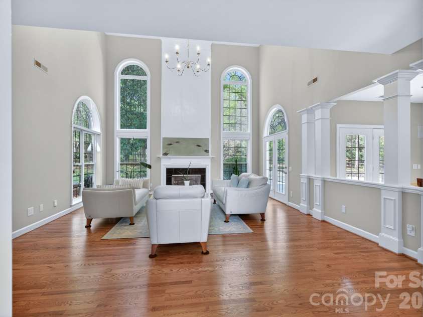 10804 Carmody Court, Charlotte, NC 28277.  MLS# CAR4360583, YatesRealty ID 8625. Great Room