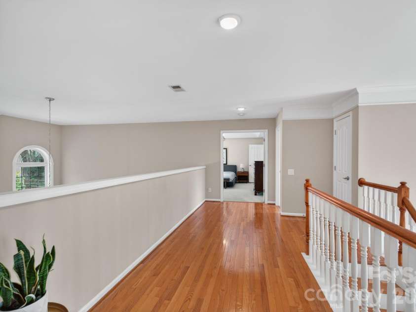 10804 Carmody Court, Charlotte, NC 28277.  MLS# CAR4360583, YatesRealty ID 8625. Upper Level Hallway