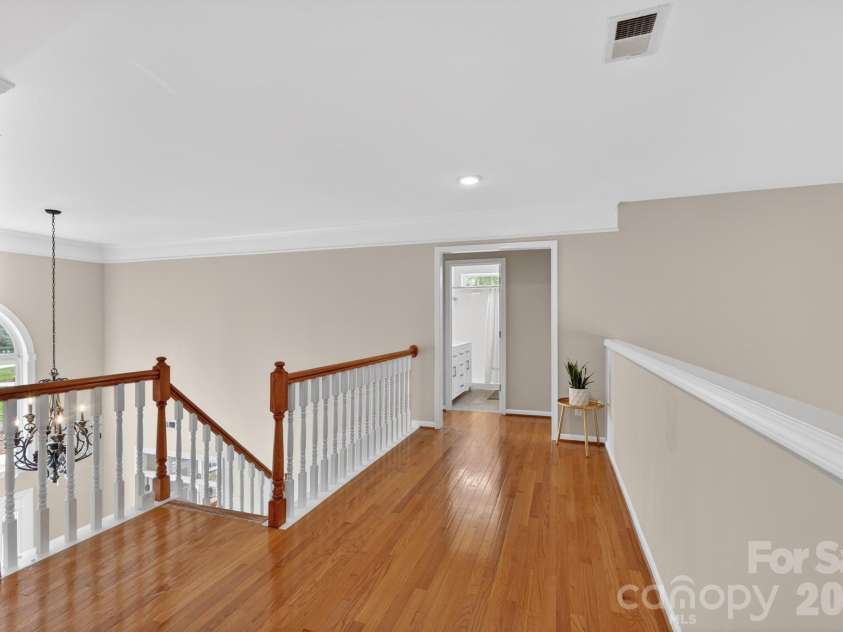 10804 Carmody Court, Charlotte, NC 28277.  MLS# CAR4360583, YatesRealty ID 8625. Upper Level Hallway