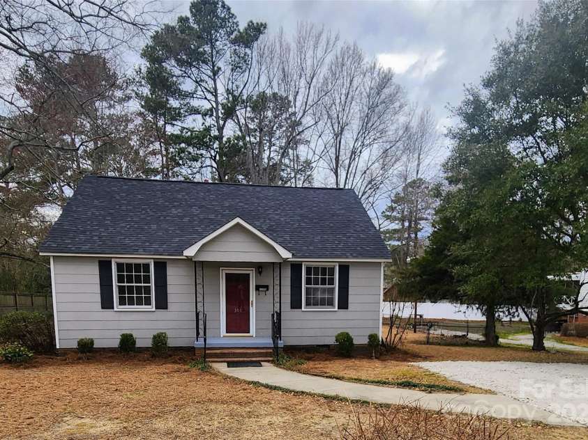 305 Louise Avenue, Rockingham, NC 28379.  MLS# CAR4231078, YatesRealty ID 8625. 