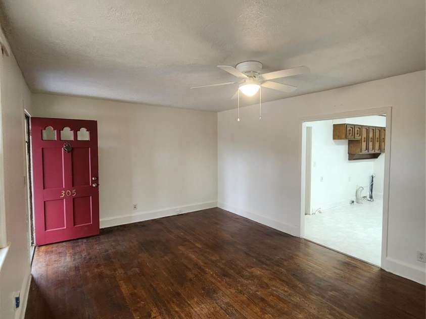 305 Louise Avenue, Rockingham, NC 28379.  MLS# CAR4231078, YatesRealty ID 8625. Living room