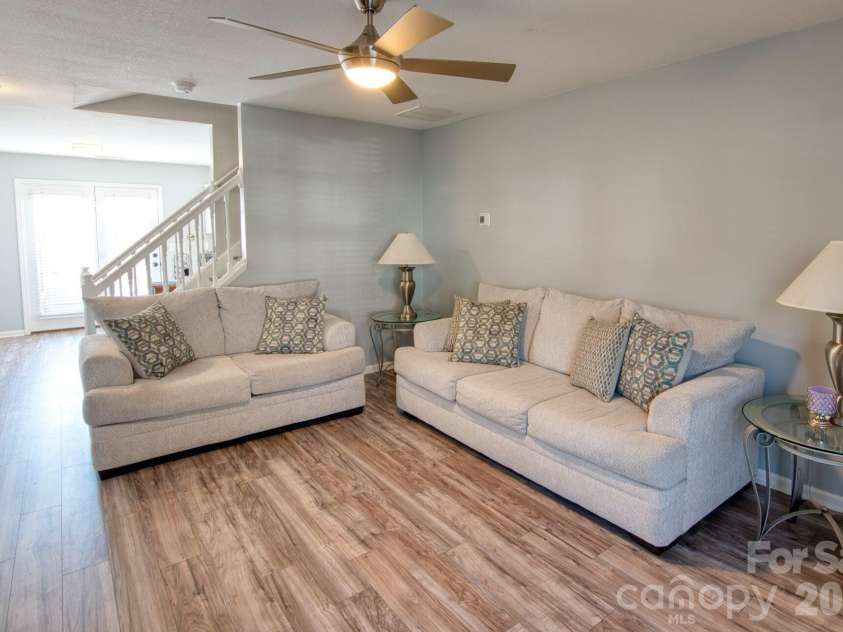 429 Wiltshire Circle, Fletcher, NC 28732.  MLS# CAR4335000, YatesRealty ID 8626. 