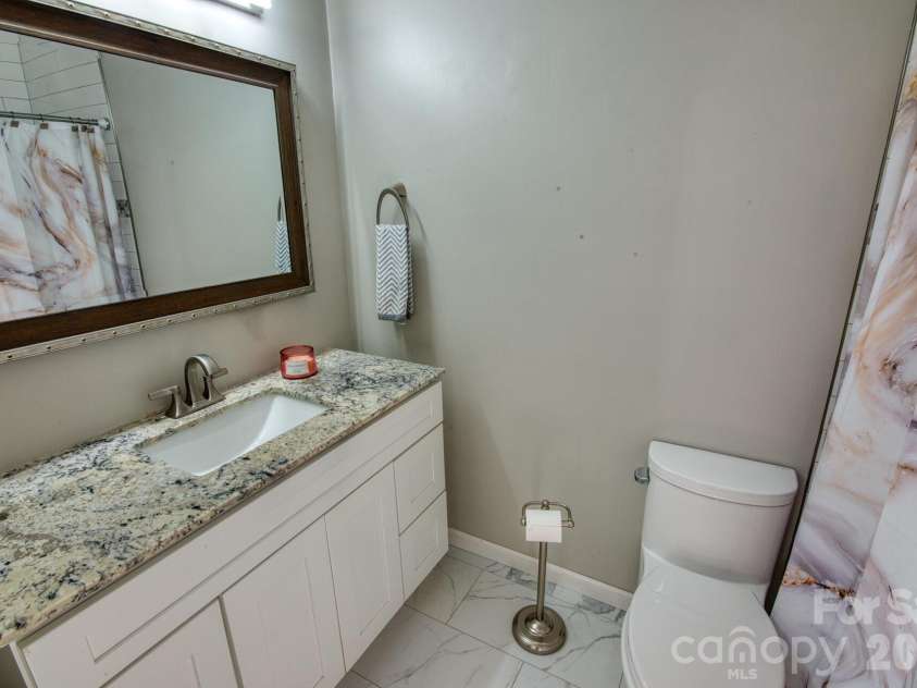 429 Wiltshire Circle, Fletcher, NC 28732.  MLS# CAR4335000, YatesRealty ID 8626. 