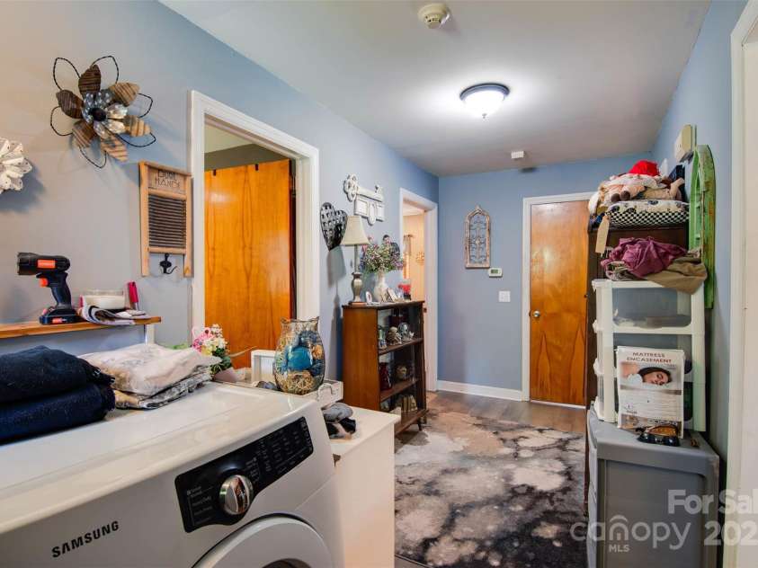 372 Hendrick Road, Mooresboro, NC 28114.  MLS# CAR4249025, YatesRealty ID 8627. Laundry room
