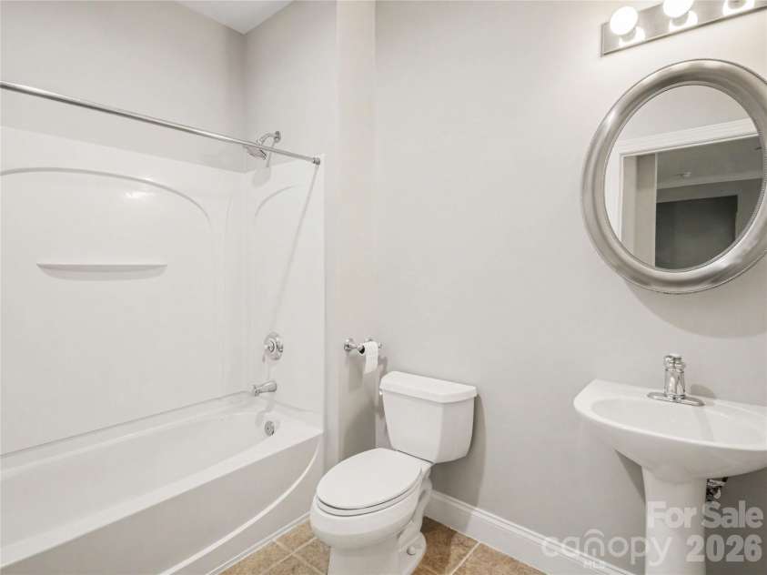 518 Clarice Avenue, Charlotte, NC 28204.  MLS# CAR4370259, YatesRealty ID 8627. 