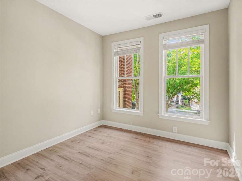 518 Clarice Avenue, Charlotte, NC 28204.  MLS# CAR4370259, YatesRealty ID 8627. Bedroom #2