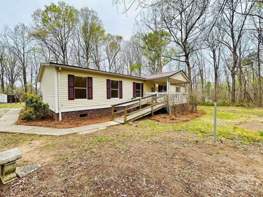 1031 Lester Trail, Iron Station, NC 28080.  MLS# CAR4242599, YatesRealty ID 8628. 