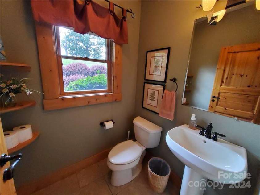 1795 NC Hwy 108 Highway, Columbus, NC 28722.  MLS# CAR3865742, YatesRealty ID 863. HALF BATH ON MAIN LEVEL~