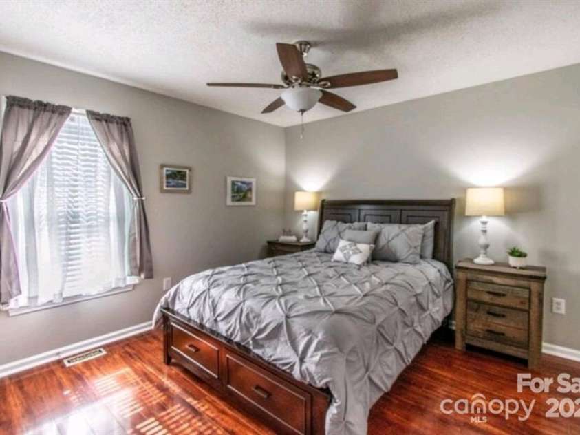 2551 Glenwood Street, Kannapolis, NC 28083.  MLS# CAR4252839, YatesRealty ID 863. 