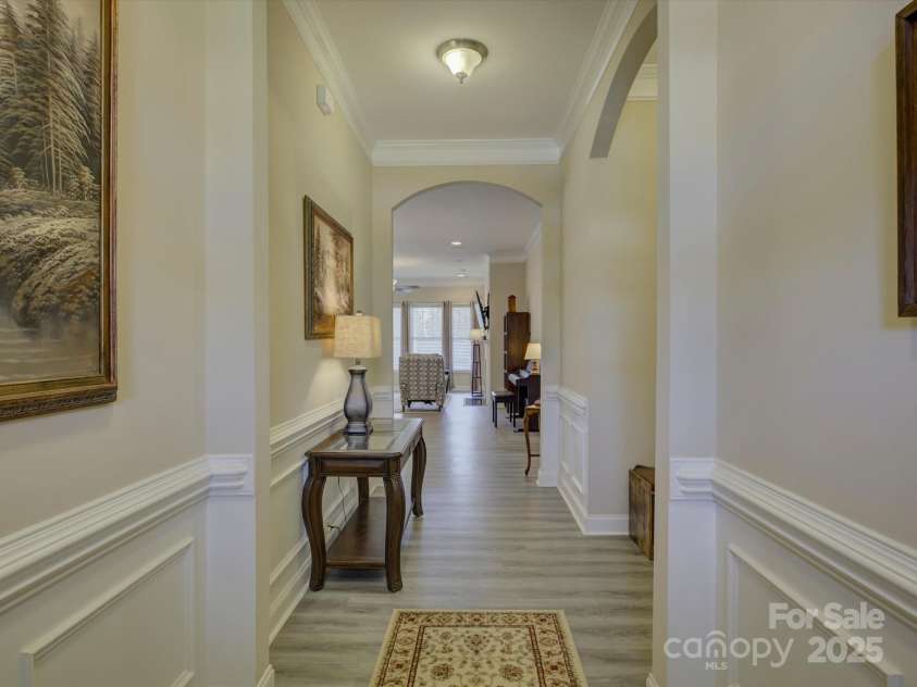 7441 Hamilton Bridge Road, Charlotte, NC 28278.  MLS# CAR4239179, YatesRealty ID 8630. 