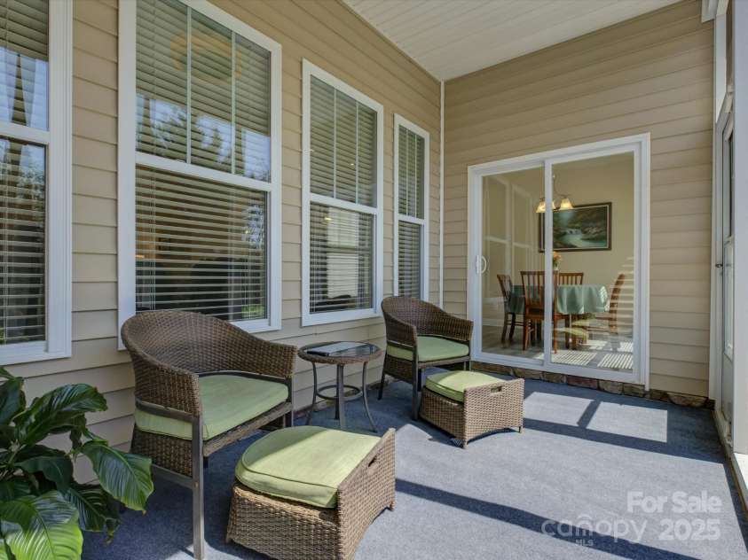 7441 Hamilton Bridge Road, Charlotte, NC 28278.  MLS# CAR4239179, YatesRealty ID 8630. 