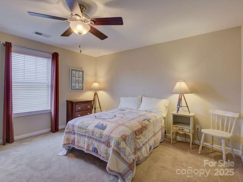 7441 Hamilton Bridge Road, Charlotte, NC 28278.  MLS# CAR4239179, YatesRealty ID 8630. 