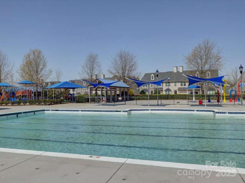 7441 Hamilton Bridge Road, Charlotte, NC 28278.  MLS# CAR4239179, YatesRealty ID 8630. 