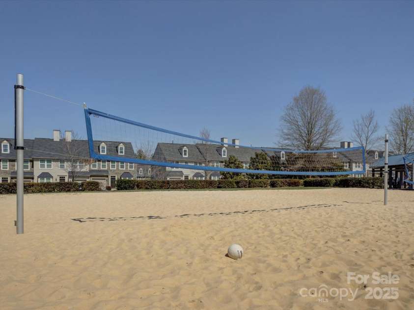 7441 Hamilton Bridge Road, Charlotte, NC 28278.  MLS# CAR4239179, YatesRealty ID 8630. 