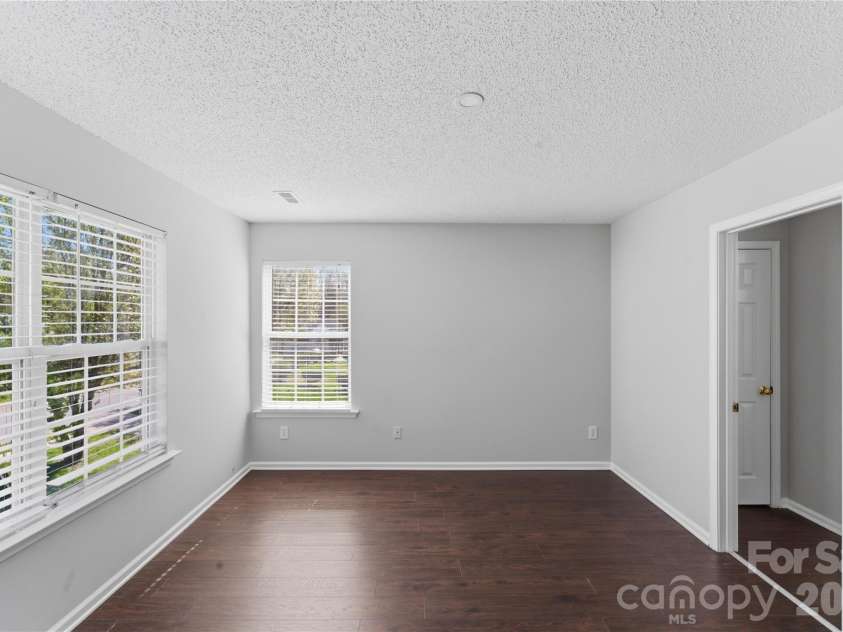 8608 Moody Road, Charlotte, NC 28215.  MLS# CAR4359079, YatesRealty ID 8632. 