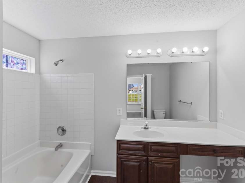 8608 Moody Road, Charlotte, NC 28215.  MLS# CAR4359079, YatesRealty ID 8632. 