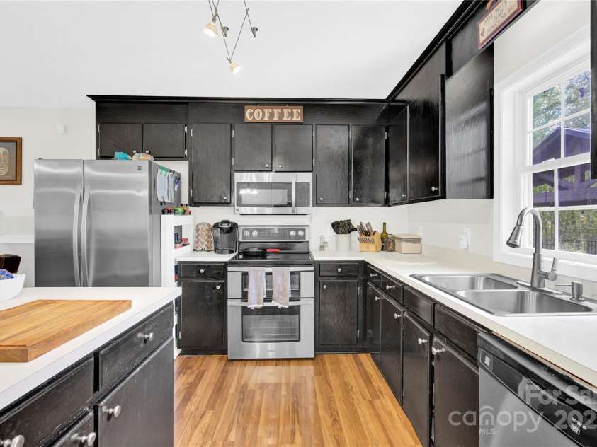 2315 Collins Drive, Albemarle, NC 28001.  MLS# CAR4245009, YatesRealty ID 8633. 