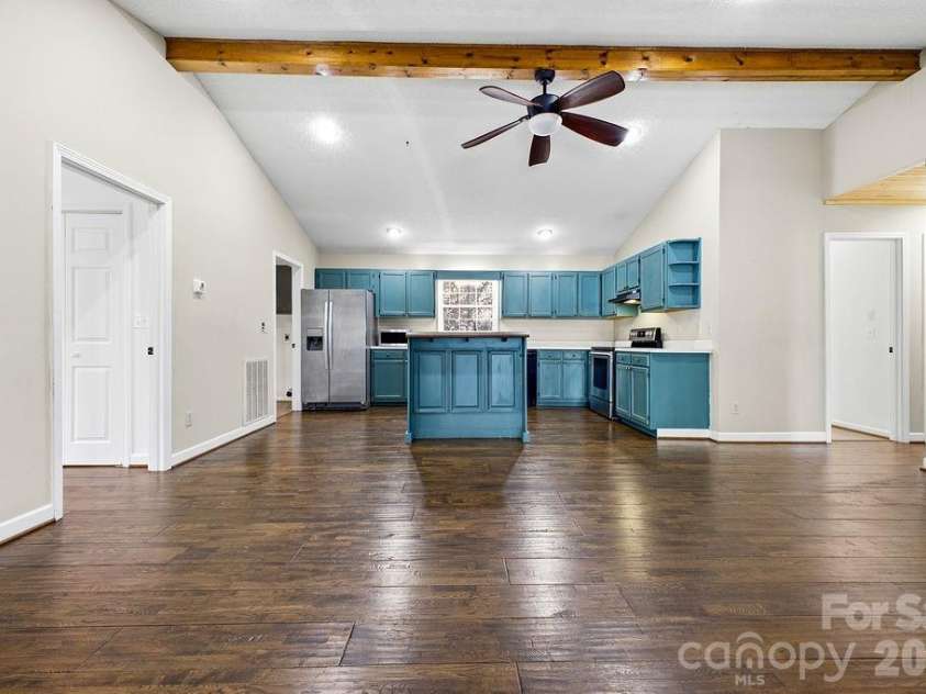 373 Fox Trace Drive, Sylva, NC 28779.  MLS# CAR4359782, YatesRealty ID 8633. 