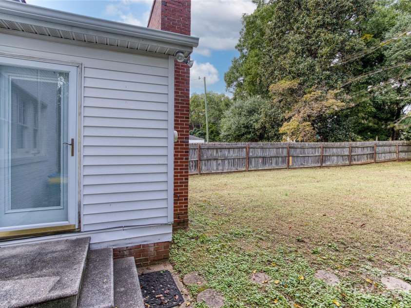 306 Marsh Street, Salisbury, NC 28144.  MLS# CAR4224802, YatesRealty ID 8635. 