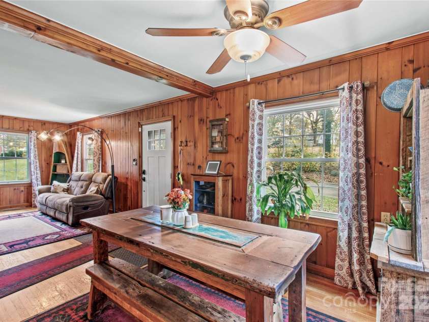 230 Feimster Street, Statesville, NC 28677.  MLS# CAR4203060, YatesRealty ID 8636. 