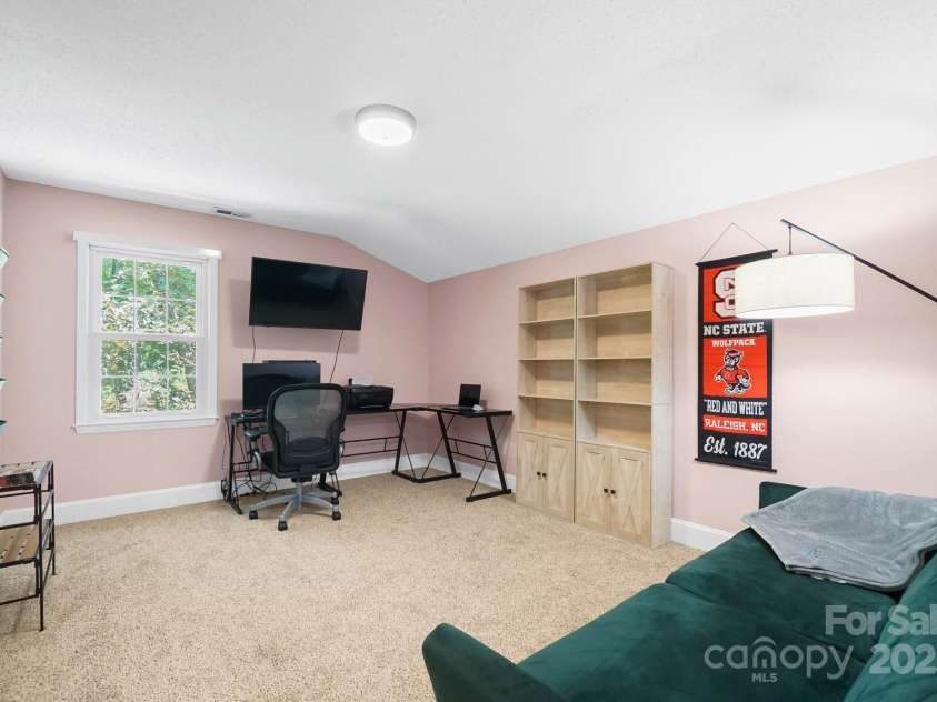 9551 Hitchgate Drive, Mint Hill, NC 28227.  MLS# CAR4297789, YatesRealty ID 8636. 