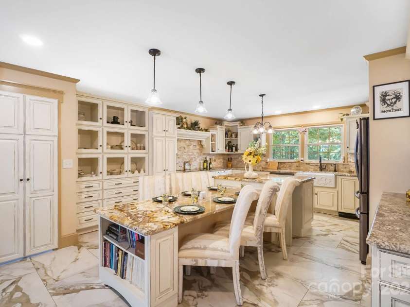9551 Hitchgate Drive, Mint Hill, NC 28227.  MLS# CAR4297789, YatesRealty ID 8636. 