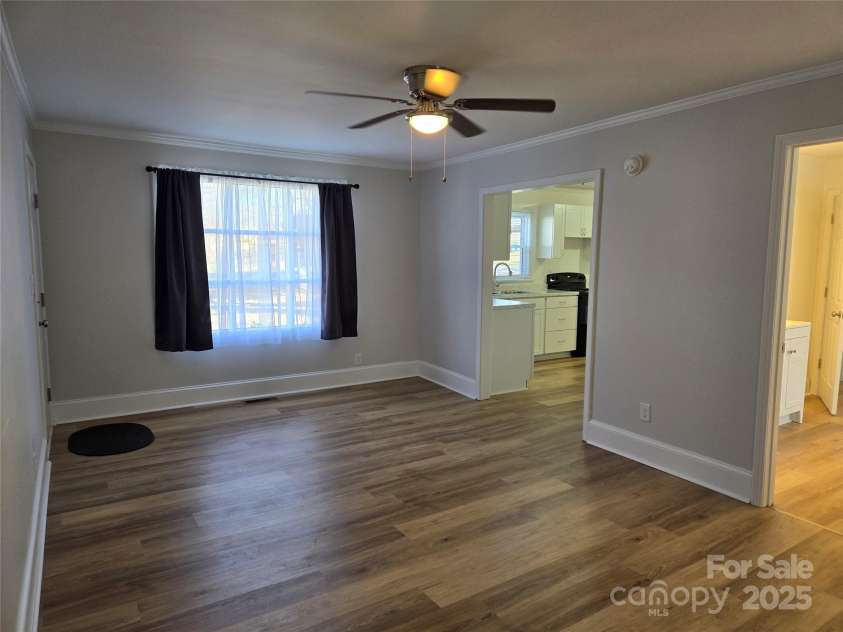 2222 19th Avenue, Hickory, NC 28601.  MLS# CAR4177695, YatesRealty ID 8637. Den