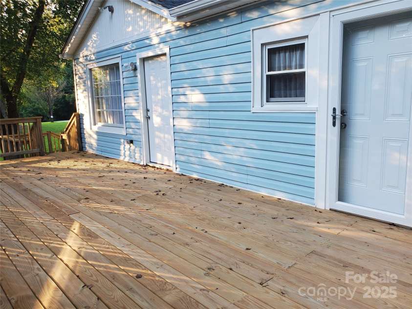 2222 19th Avenue, Hickory, NC 28601.  MLS# CAR4177695, YatesRealty ID 8637. New large back deck