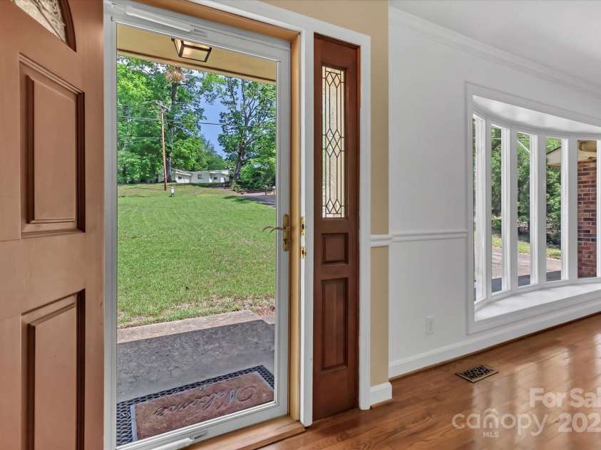 182 Freedom Mill Road, Gastonia, NC 28052.  MLS# CAR4248955, YatesRealty ID 8639. 