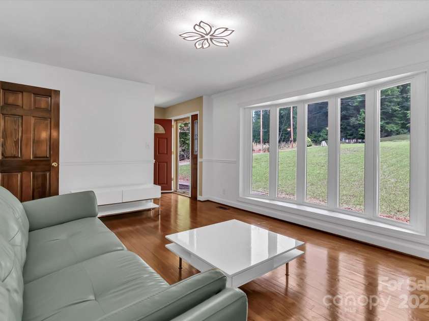 182 Freedom Mill Road, Gastonia, NC 28052.  MLS# CAR4248955, YatesRealty ID 8639. 